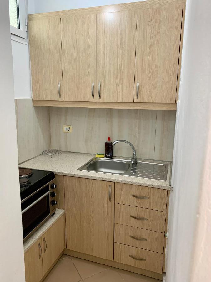 Vaso Apts Saranda