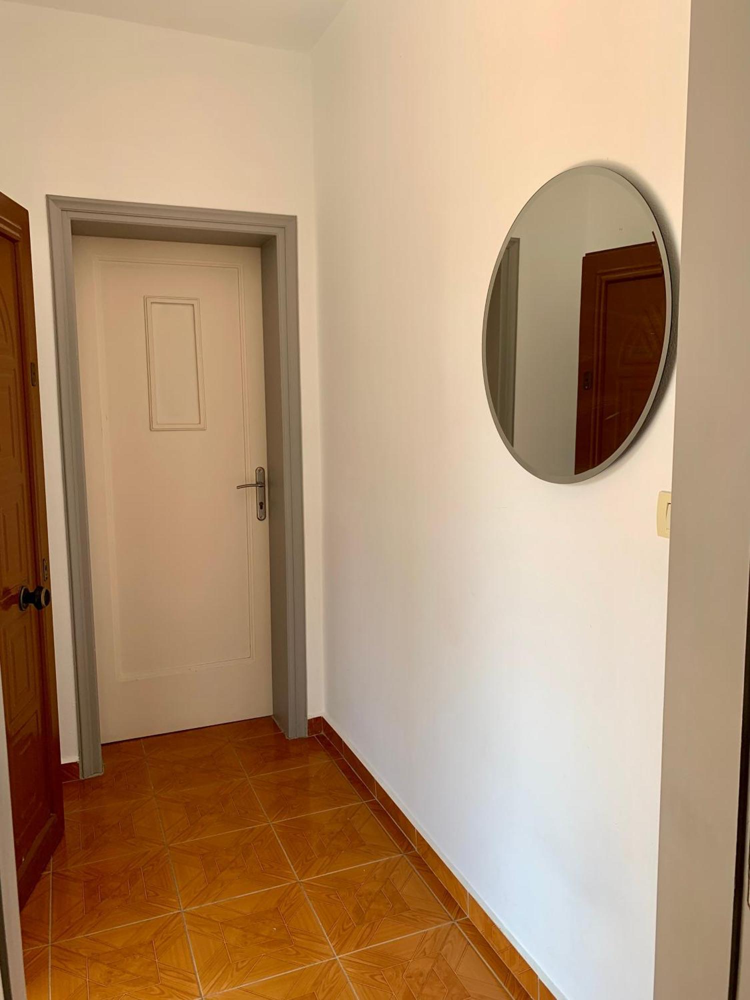 Vaso Apts Apartament *